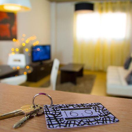 Apartamentos 16:9 Playa Suites Almería Buitenkant foto