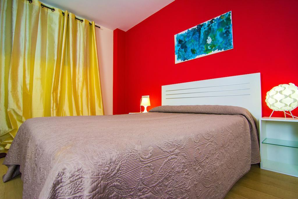 Apartamentos 16:9 Playa Suites Almería Buitenkant foto