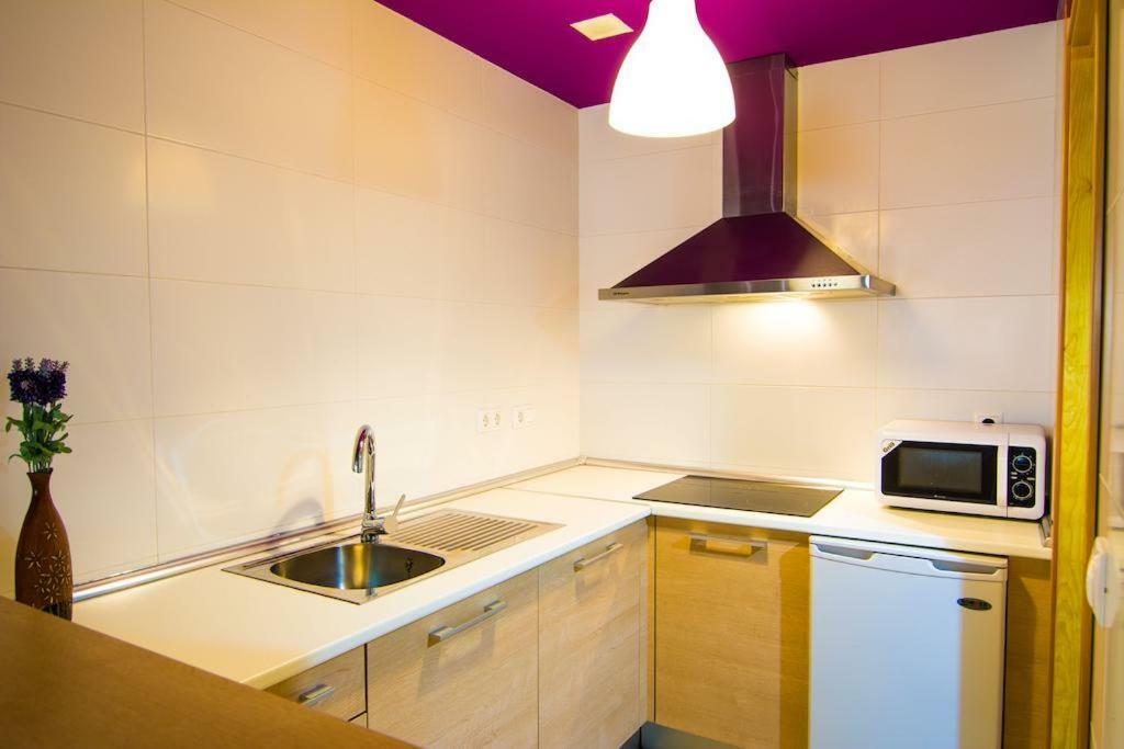Apartamentos 16:9 Playa Suites Almería Buitenkant foto